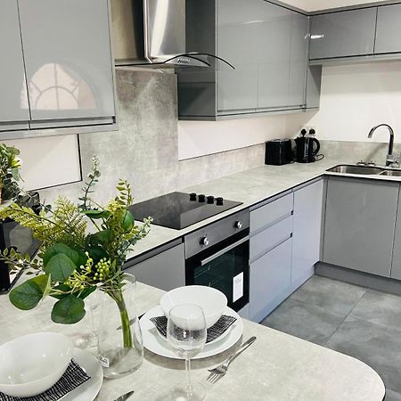 Modern Flat With Free Parking Close To Birmingham Centre Екстер'єр фото