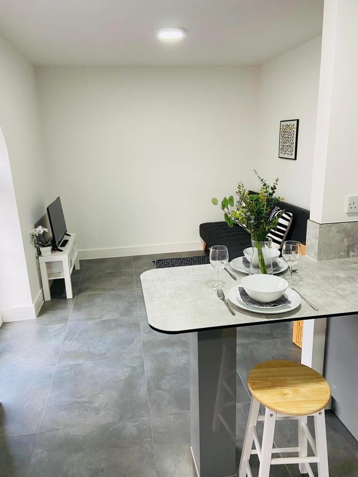 Modern Flat With Free Parking Close To Birmingham Centre Екстер'єр фото
